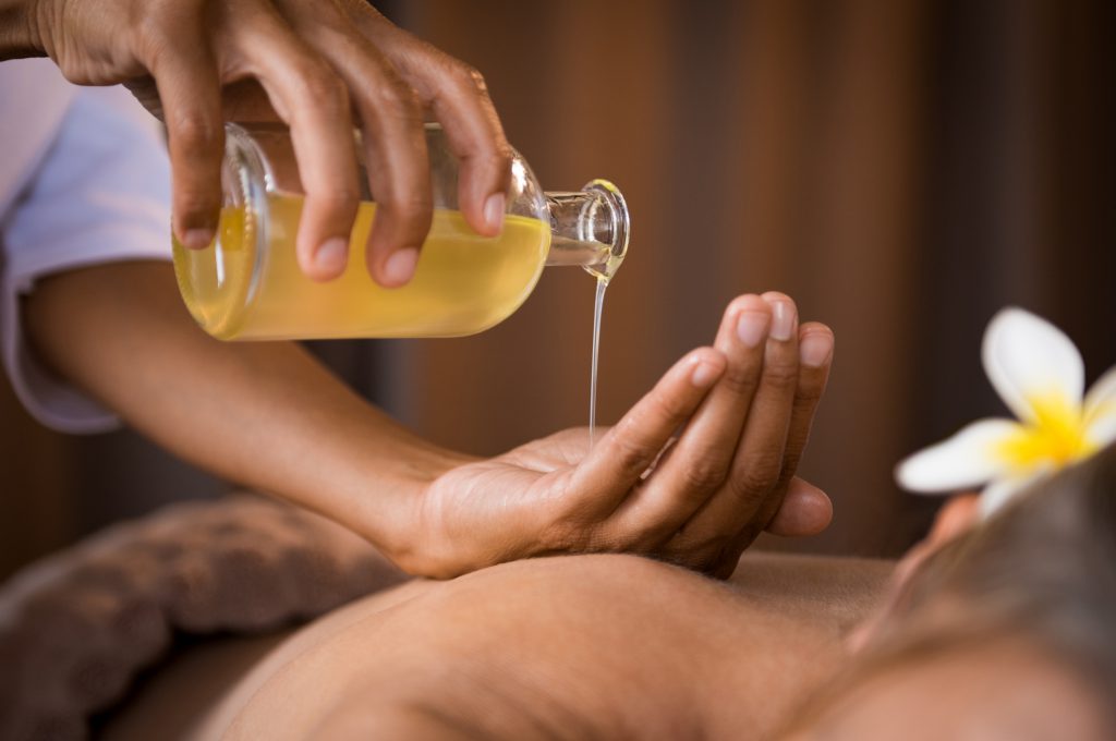 Aromatherapy Massage Oil: The Essence of Nature’s Healing Touch